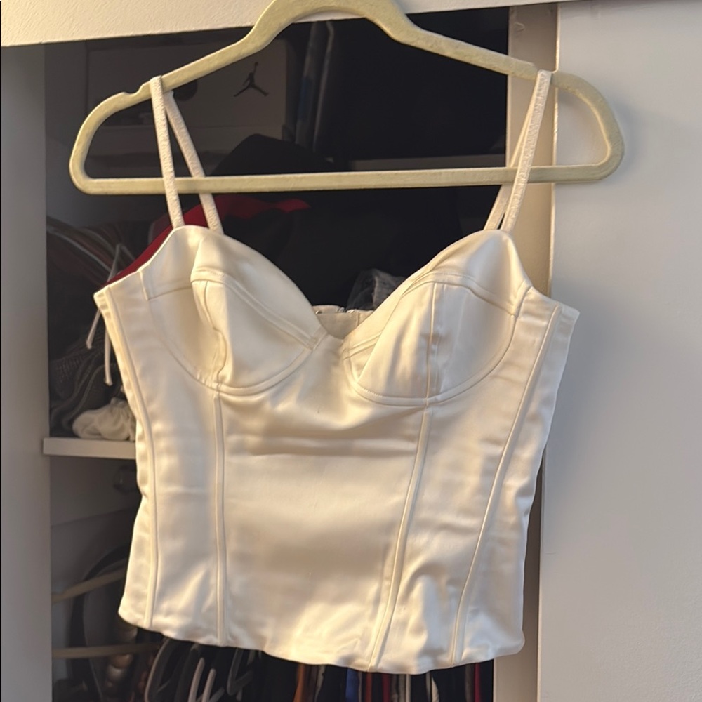 Wilfred from Aritzia ‘Oklahoma’ white corset